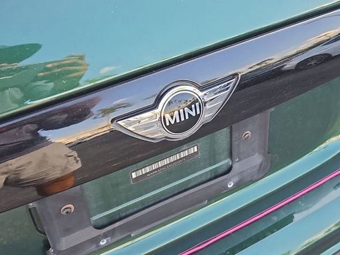 Used 2016 MINI Cooper 2-Door Hardtop image 5