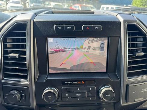 Used 2017 Ford F150 XLT w/ Equipment Group 302A Luxury AWD/4WD image 20