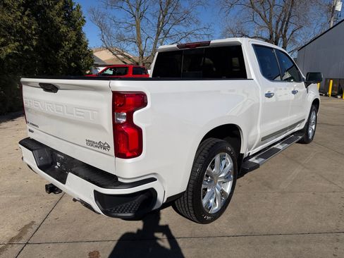 Used 2024 Chevrolet Silverado 1500 High Country w/ High Country Premium Package AWD/4WD image 32