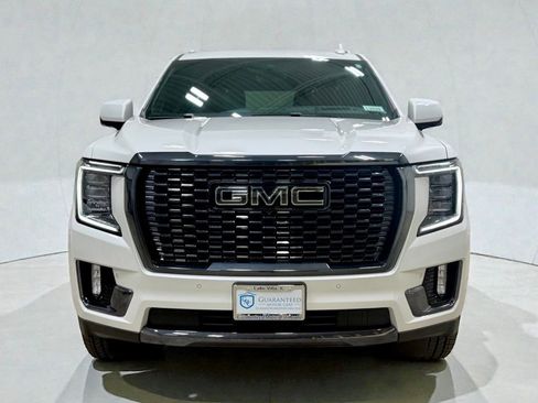 Used 2023 GMC Yukon Denali Ultimate image 5