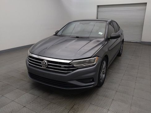 Used 2021 Volkswagen Jetta R-Line w/ R-Line Cold Weather Package FWD image 15