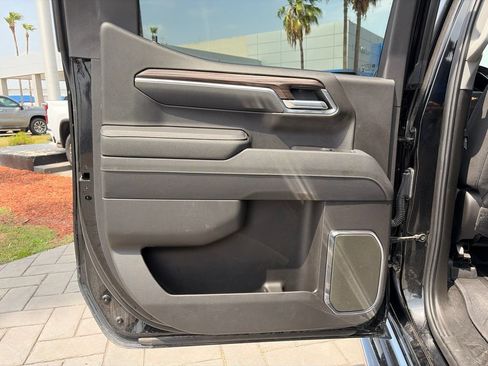 Used 2026 Chevrolet Silverado 1500 LT w/ Texas Edition Plus AWD/4WD image 18