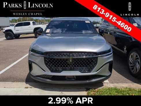 Certified 2025 Lincoln Nautilus Premier w/ Jet Appearance Package AWD/4WD image 3