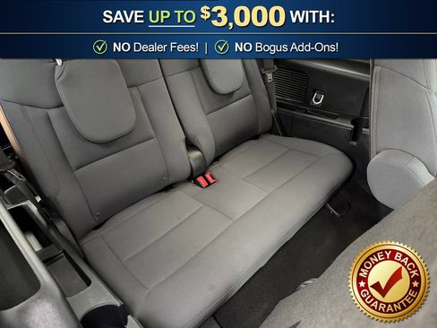 Used 2025 Ford Explorer Active RWD image 23
