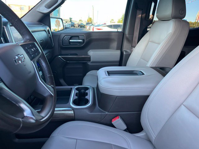 Used 2022 Chevrolet Silverado 1500 RST w/ Convenience Package II AWD/4WD image 10