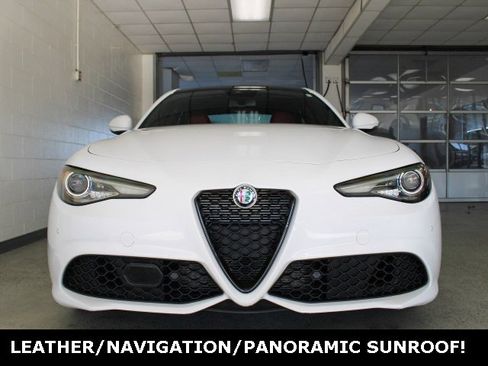 Used 2022 Alfa Romeo Giulia Sprint image 3
