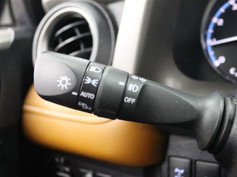 Used 2017 Toyota RAV4 Limited w/ All Weather Liner Package image 31