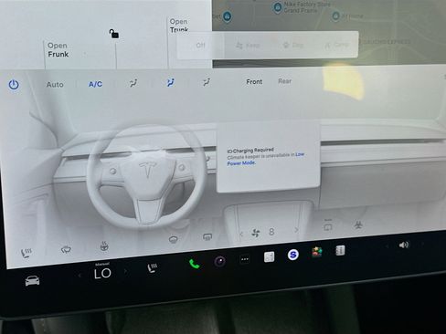 Used 2023 Tesla Model Y Performance image 23