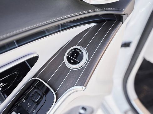 Used 2025 Mercedes-Benz Maybach S 680 4MATIC image 35