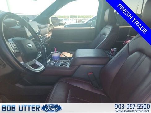 Used 2022 Ford Expedition Max Limited image 5
