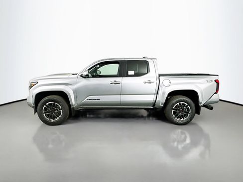 New 2026 Toyota Tacoma TRD Sport AWD/4WD image 4