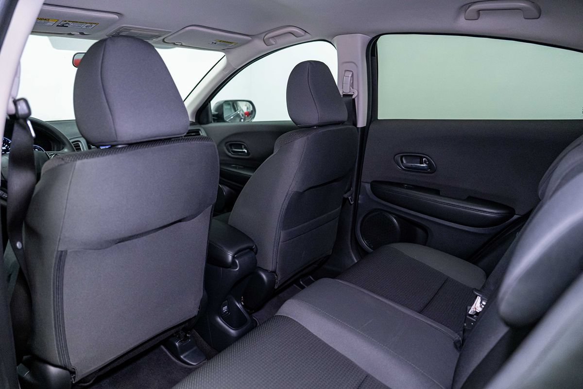 Used 2022 Honda HR-V LX image 14