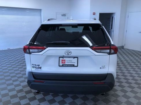 Certified 2025 Toyota RAV4 LE AWD/4WD image 13