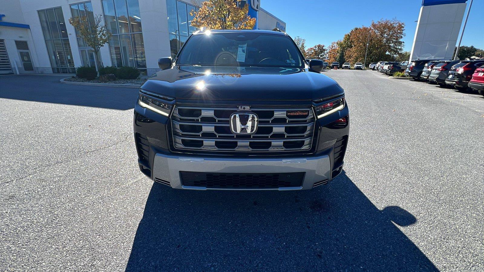 New 2026 Honda Pilot TrailSport image 9