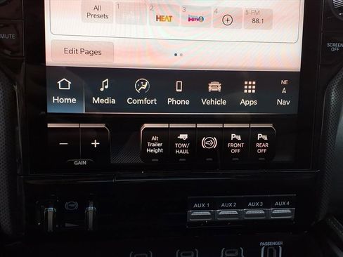 New 2025 RAM 3500 Limited image 25