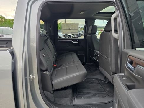 New 2026 GMC Sierra 2500 SLT w/ SLT Premium Package AWD/4WD image 28