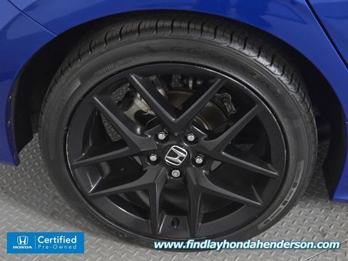 Certified 2024 Honda Civic Sport image 11