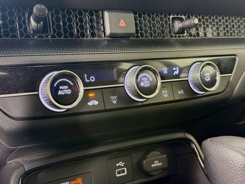 Used 2023 Honda CR-V LX image 21