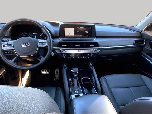 Used 2021 Kia Telluride SX w/ Towing Package FWD image 16