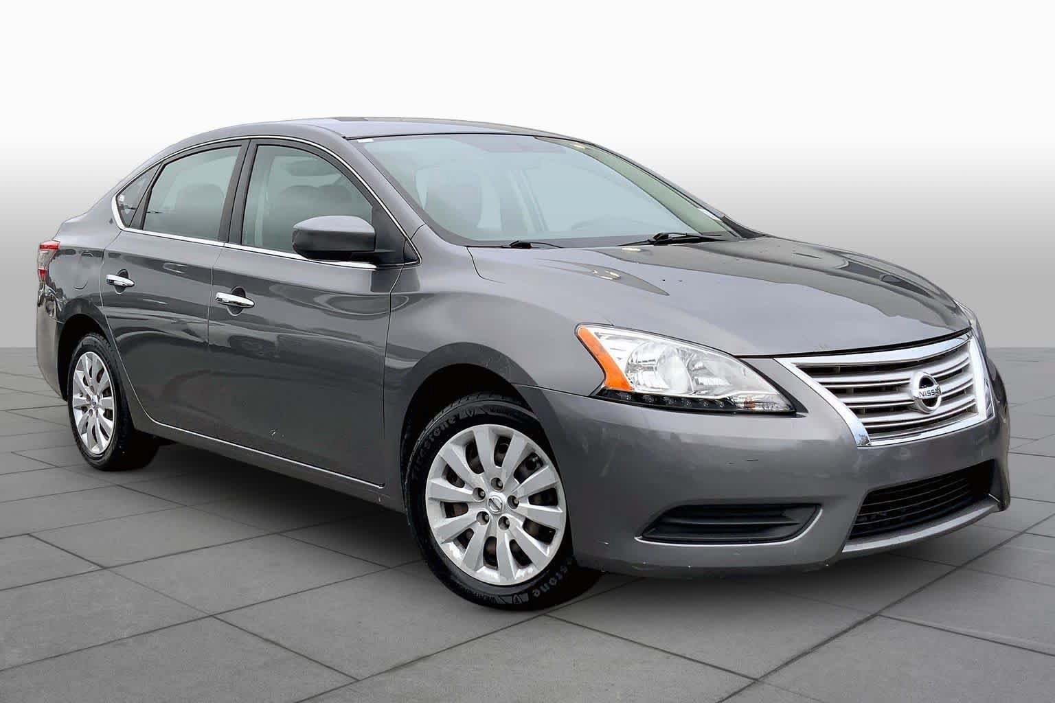 Used 2015 Nissan Sentra S FWD image 3