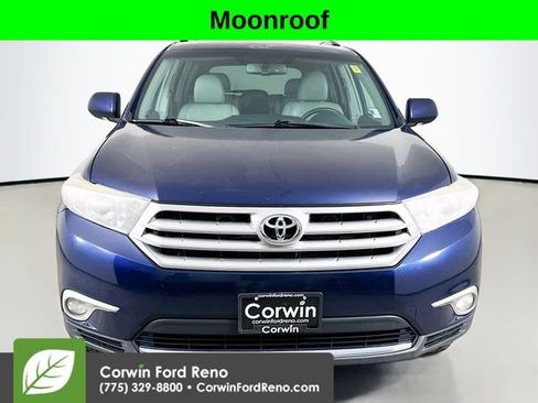 Used 2013 Toyota Highlander Limited AWD/4WD image 2