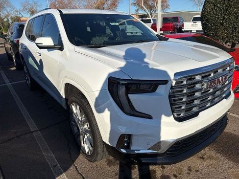 Used 2024 GMC Acadia Denali w/ Super Cruise Package image 2