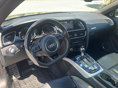 Used 2013 Audi RS 5 Coupe w/ Audi MMI Navigation Plus Pkg AWD/4WD image 10