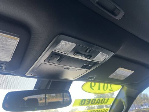 Used 2019 Toyota Tacoma TRD Sport AWD/4WD image 22