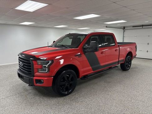 Used 2016 Ford F150 XLT w/ Equipment Group 302A Luxury image 4
