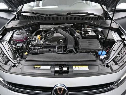 New 2026 Volkswagen Jetta SE FWD image 15