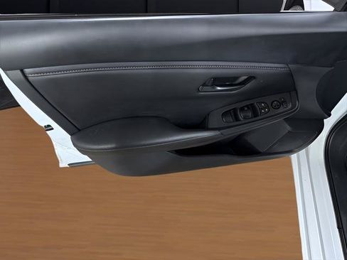 Used 2025 Nissan Sentra S FWD image 10
