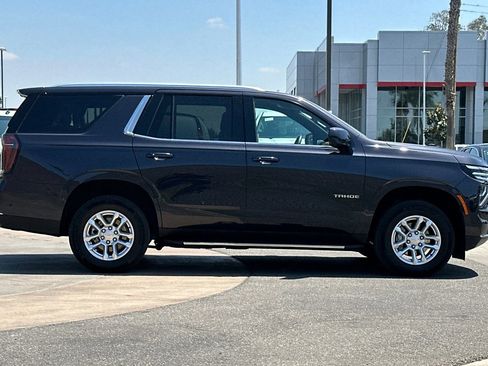 Certified 2025 Chevrolet Tahoe LT RWD image 3