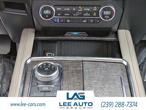 Used 2018 Ford Expedition Max Limited image 18