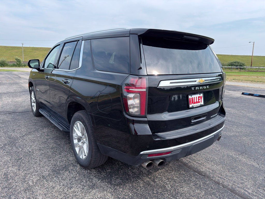 Used 2024 Chevrolet Tahoe Premier AWD/4WD image 18
