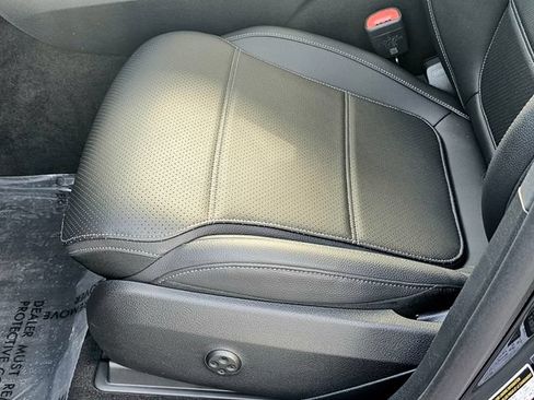 Certified 2026 Mercedes-Benz GLC 300 4MATIC image 19