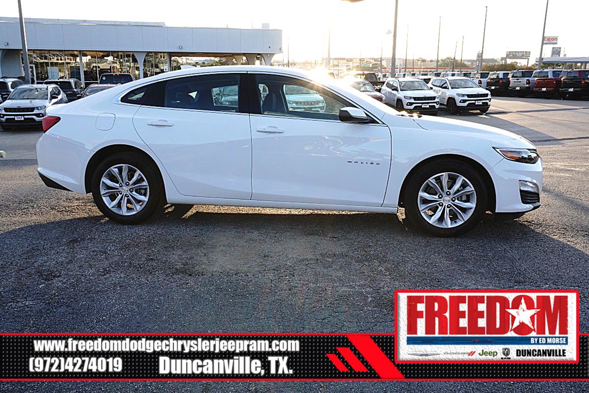 Used 2025 Chevrolet Malibu LT FWD image 6