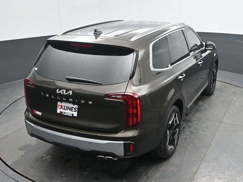 Used 2024 Kia Telluride S image 35