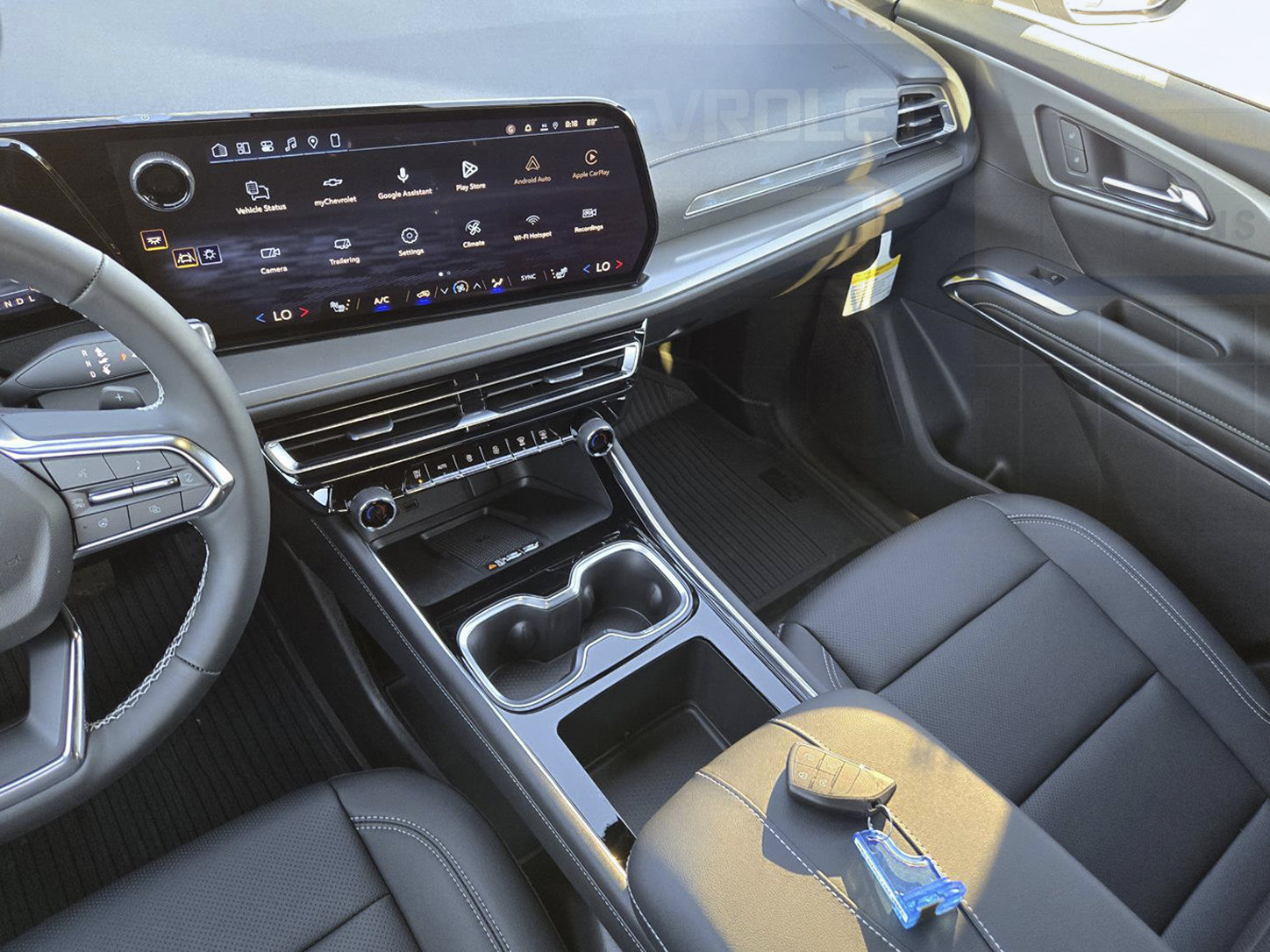 New 2027 Chevrolet Traverse LT w/ Driver Confidence Package FWD image 15
