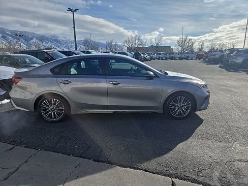 Used 2024 Kia Forte GT-Line w/ GT-Line Premium Package image 4