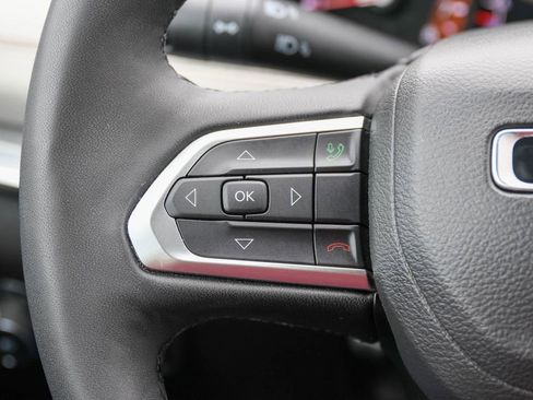 Used 2025 Jeep Compass Limited AWD/4WD image 21