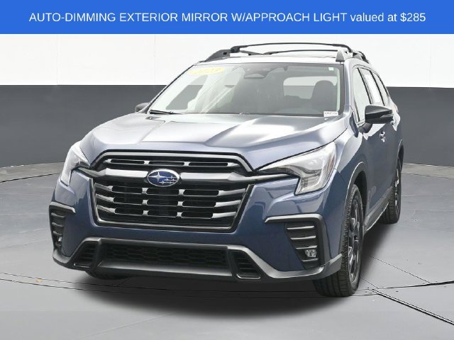 Used 2023 Subaru Ascent Onyx Edition AWD/4WD image 2