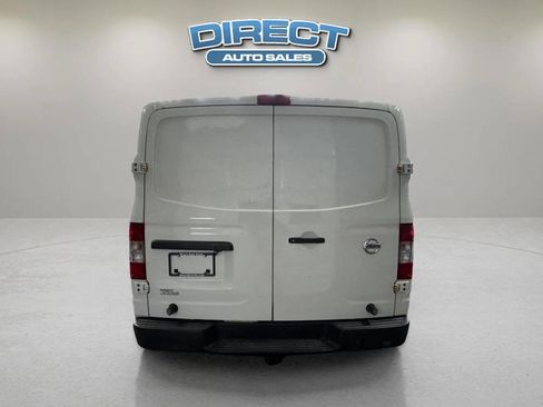 Used 2017 Nissan NV 3500 SV RWD image 5