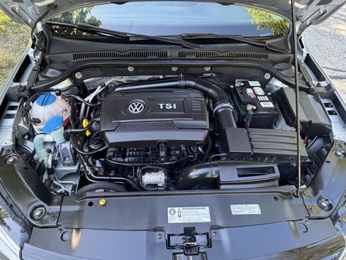 Used 2014 Volkswagen Jetta SE FWD image 20