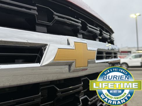 Used 2021 Chevrolet Suburban LS w/ Max Trailering Package image 34