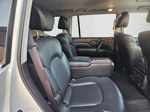 Used 2019 INFINITI QX80 Luxe w/ 22" Wheel Package RWD image 12