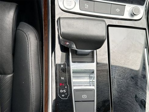 Used 2019 Audi A8 L 3.0T w/ Executive Package image 22