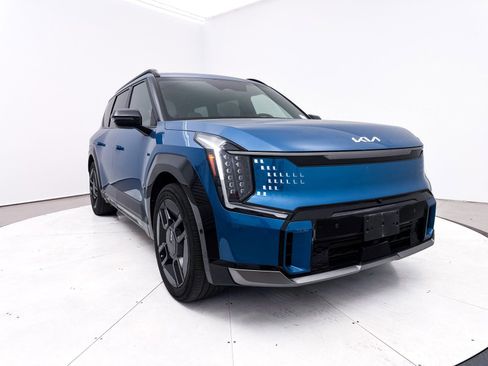 Used 2024 Kia EV9 GT-Line image 10