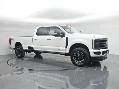 New 2026 Ford F350 Platinum w/ Tremor Off-Road Package AWD/4WD image 28