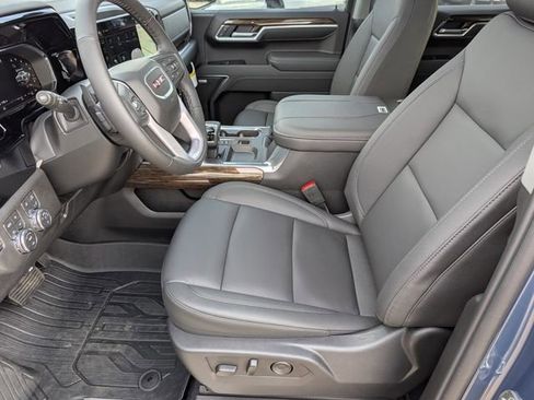 New 2026 GMC Sierra 1500 Elevation w/ Elevation Premium Package image 13