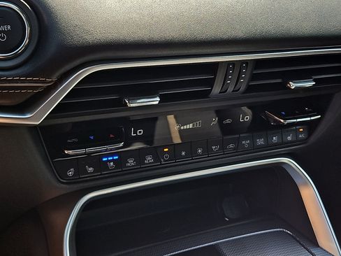 New 2026 MAZDA CX-90 Plug-In Hybrid w/ Premium Plus AWD/4WD image 14